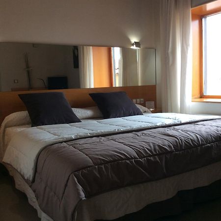 Hotel Viaurelia Montblanc Exterior photo